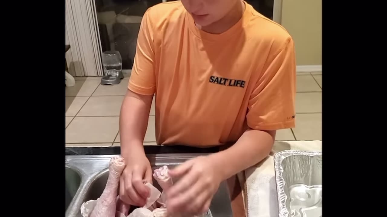 Turkey cleaning confusion Full Video