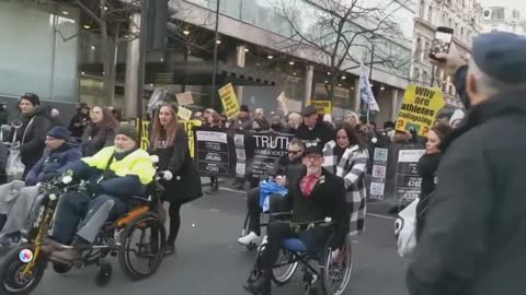 Vaccine damage protest London (Gemma O'Doherty) 24-01-23