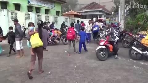 Indonesia's Semeru volcano eruption triggers mass evacuations
