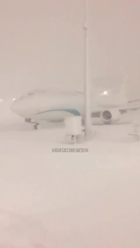 1/21/2022 Snow in Istanbul