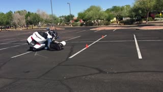 2018 Goldwing DCT U turn practice and crash