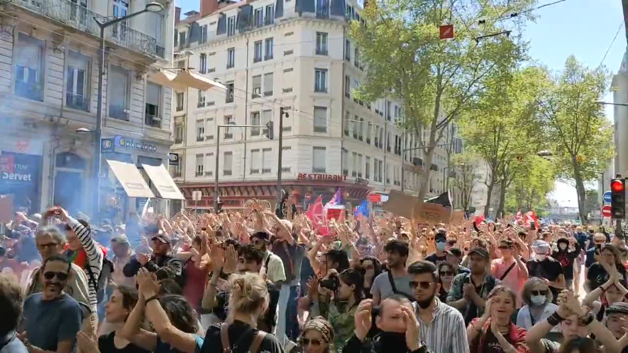 Protesti u Parizu i Lionu 1