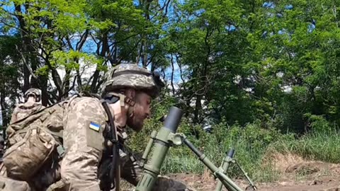 Ukrainian Mortar Crews Working