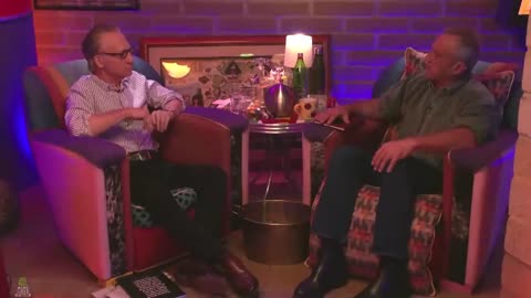 Robert Kennedy JR dice que un agente de la CIA mató a su padre.