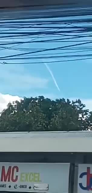 Spraying Chemtrails over the Philippines 🇵🇭