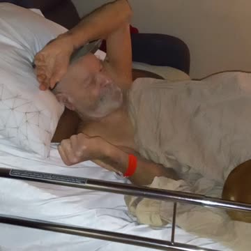 Seymore likes alternative rock