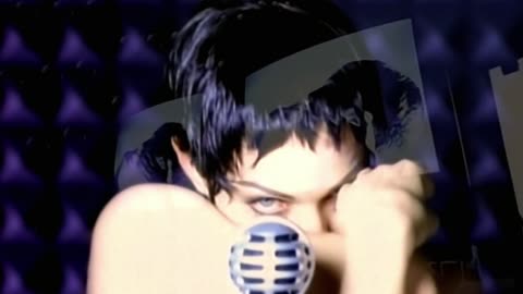 Madonna - Rain (Special Radio Version) (1993) Director_ Mark Romanek (Upscale) UHD 4K