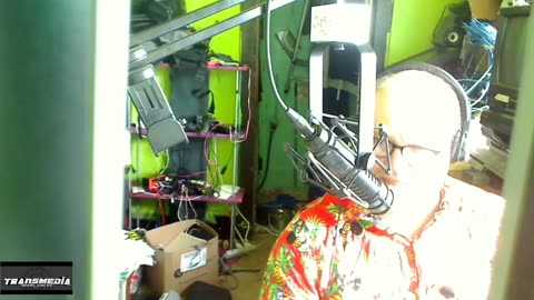 Live with a musician 