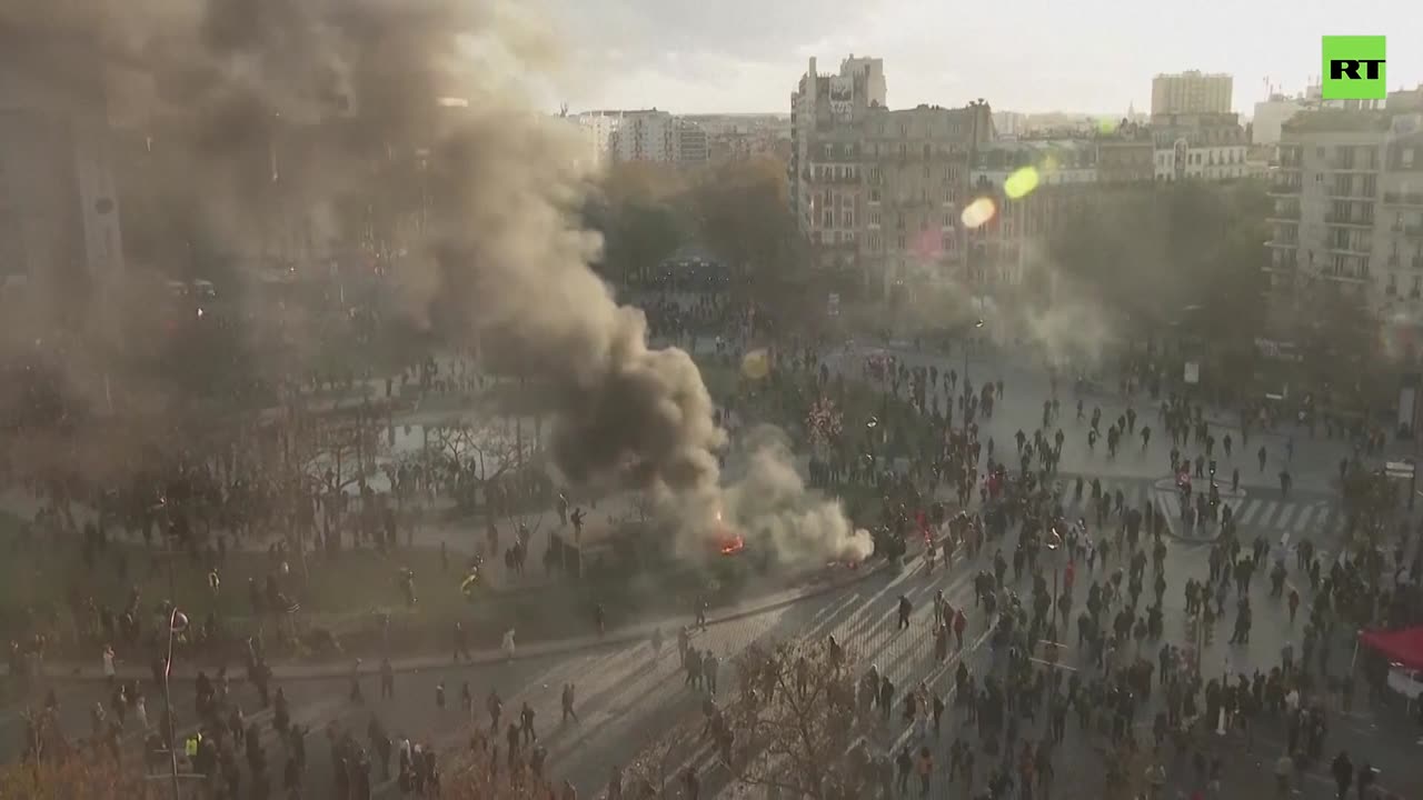 Fires burning, buildings vandalized as (yet another) Paris protest turns violent