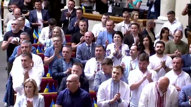 Zelenskiy addresses parliament under air-raid sirens
