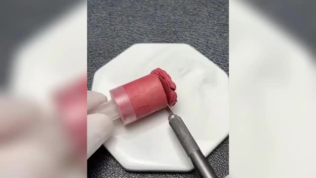 Broken lipstick repair, enjoy the process from old to new