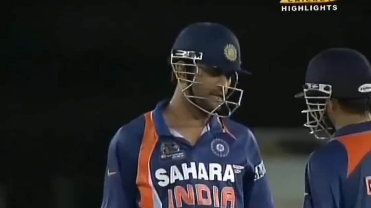 Ms dhoni brute power #rumble