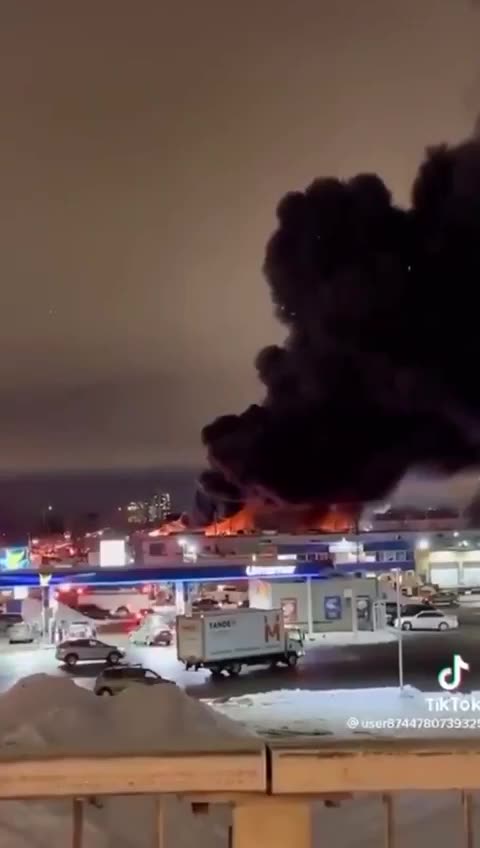 Chemical fire in Montreal