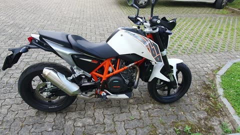 ALLOMOTEUR.COM - Moteur complet KTM Duke 690