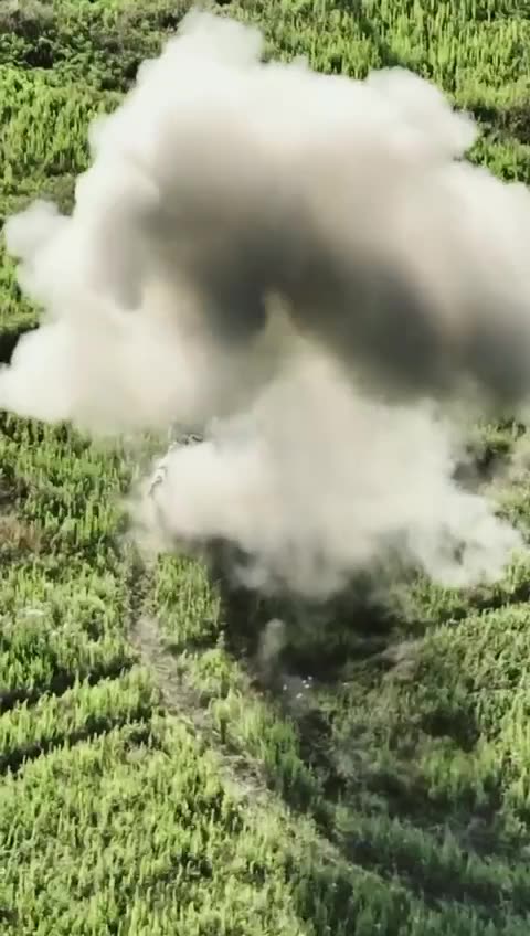 Russian T72 Smashed by ATGM