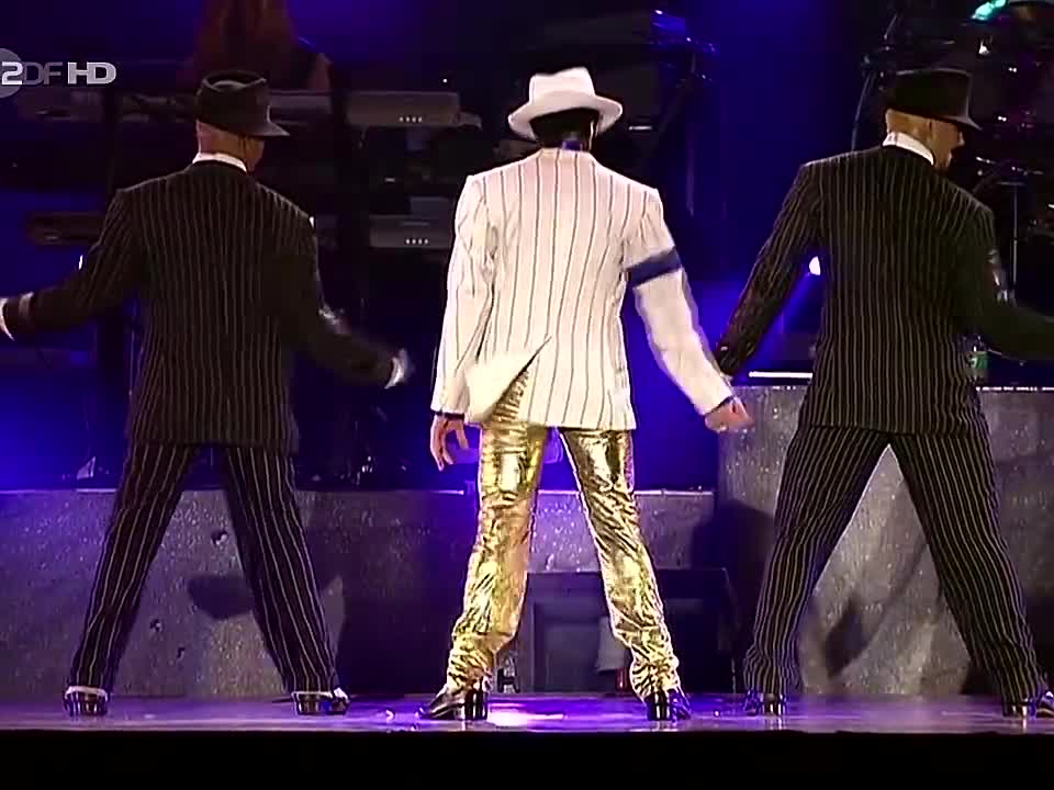 Michael Jackson - Smooth Criminal Live HIStory Tour Munich 1997 HD