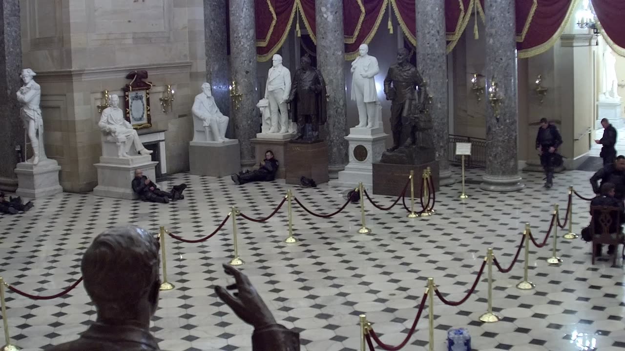 0262USCH02StatuaryHall_2021-01-06_18h44min50s427ms.mp4