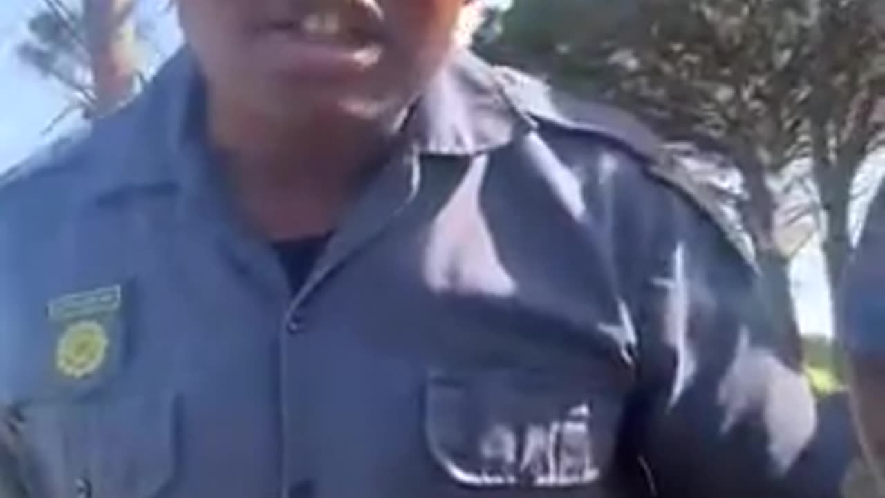 South African Police asking for Bribe lol