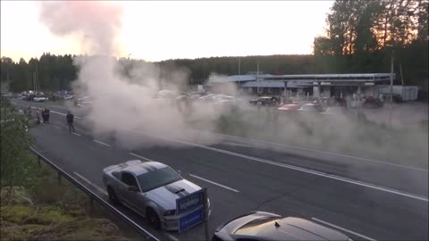 Lahnajärvi cruising Burnouts