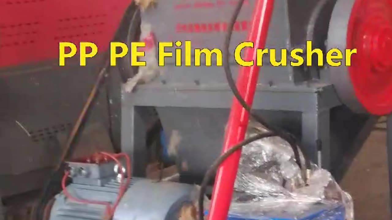 Plastic soft bags and film crusher/crushing machine