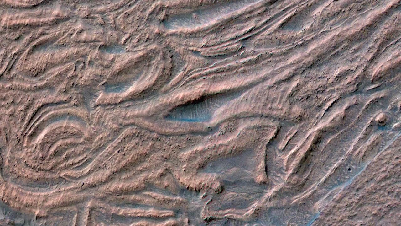 Is There Life on Mars? We Asked a NASA Scientist