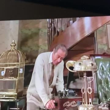 Cackling voices with Rex Harrison, “I’m an ordinary man”