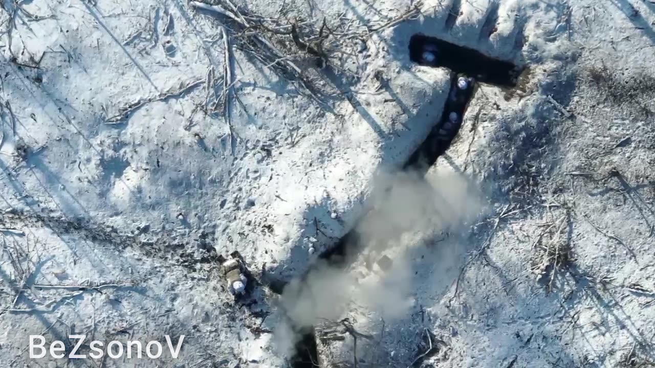 Russian LPR use drone to hit Ukrainian trench