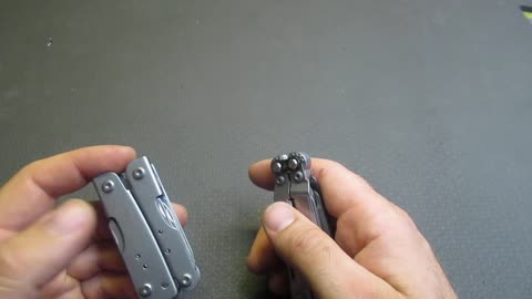 SOG Power Pint vs. 2022 Roxon M2 Which Is The Best Small Multi-Tool_