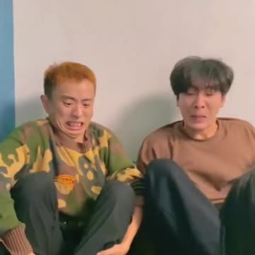 Why enemy when you have a friend like that?