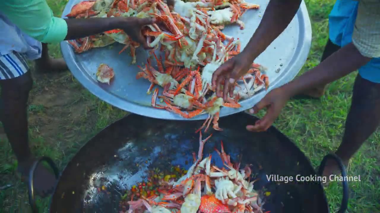 Crab in hot oil