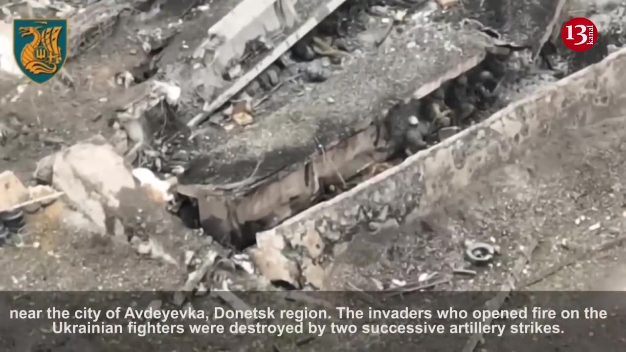 Left helpless under a destroyed bridge, Russians fail to escape from Ukrainian fighters