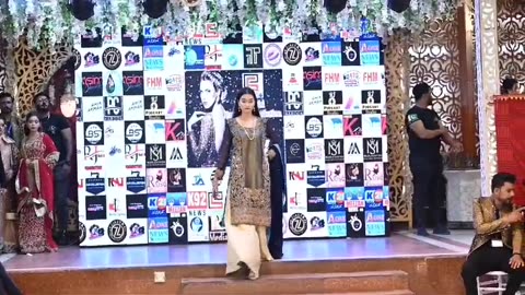 Karachi fashion Revoluton Event Model Ramp walk#modeling #rampwalk