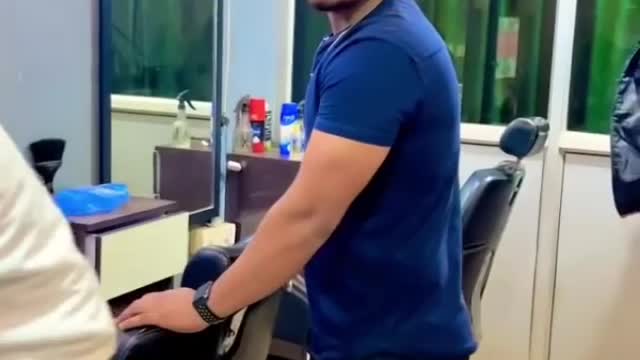 Watch till end salon funny comedy video