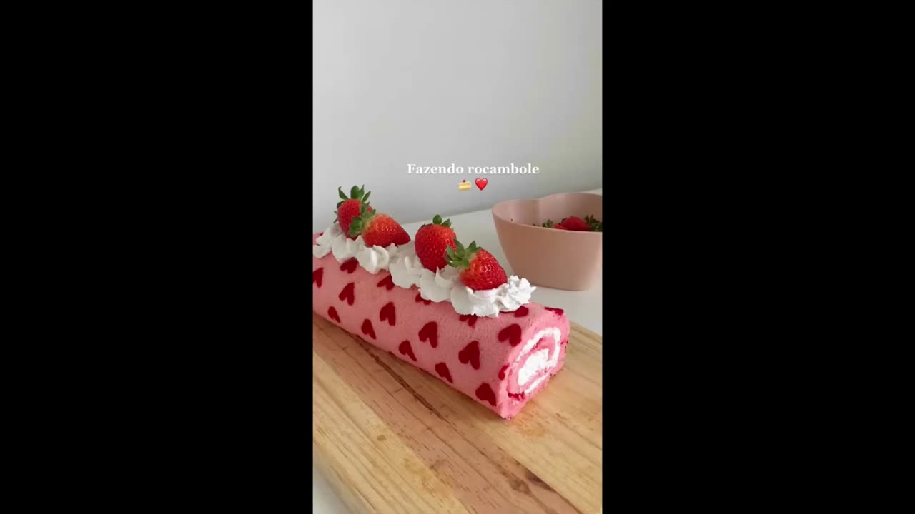 Strawberry cake