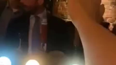 Thierry Baudet, a dutch leader of the far right, was attacked with a bottle.