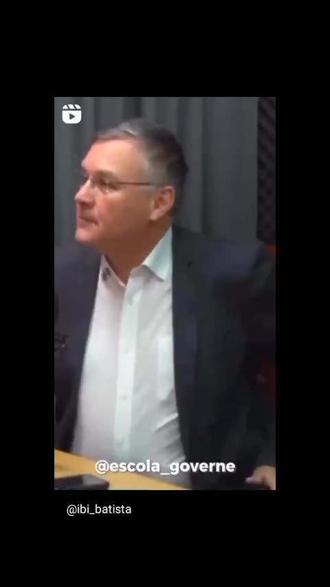 Professores que fazem a cabeça dos alunos.