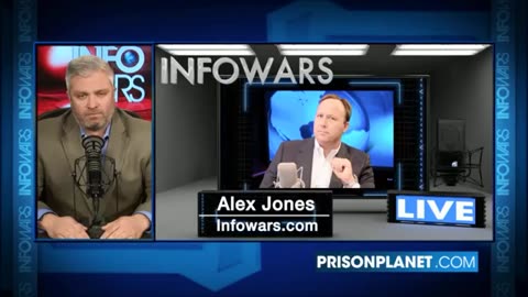 'Analysis of Joe Biggs Video from InfoWars Pepper-Sprayed/Put in Choke-hold. Justified?' - 2016