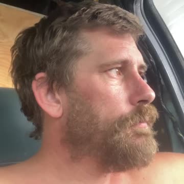 Iran like nike just do it