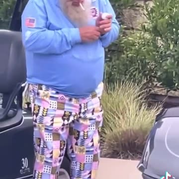 John Daily: Smoked a Cig, No warm-up, birdies 1st 2 holes