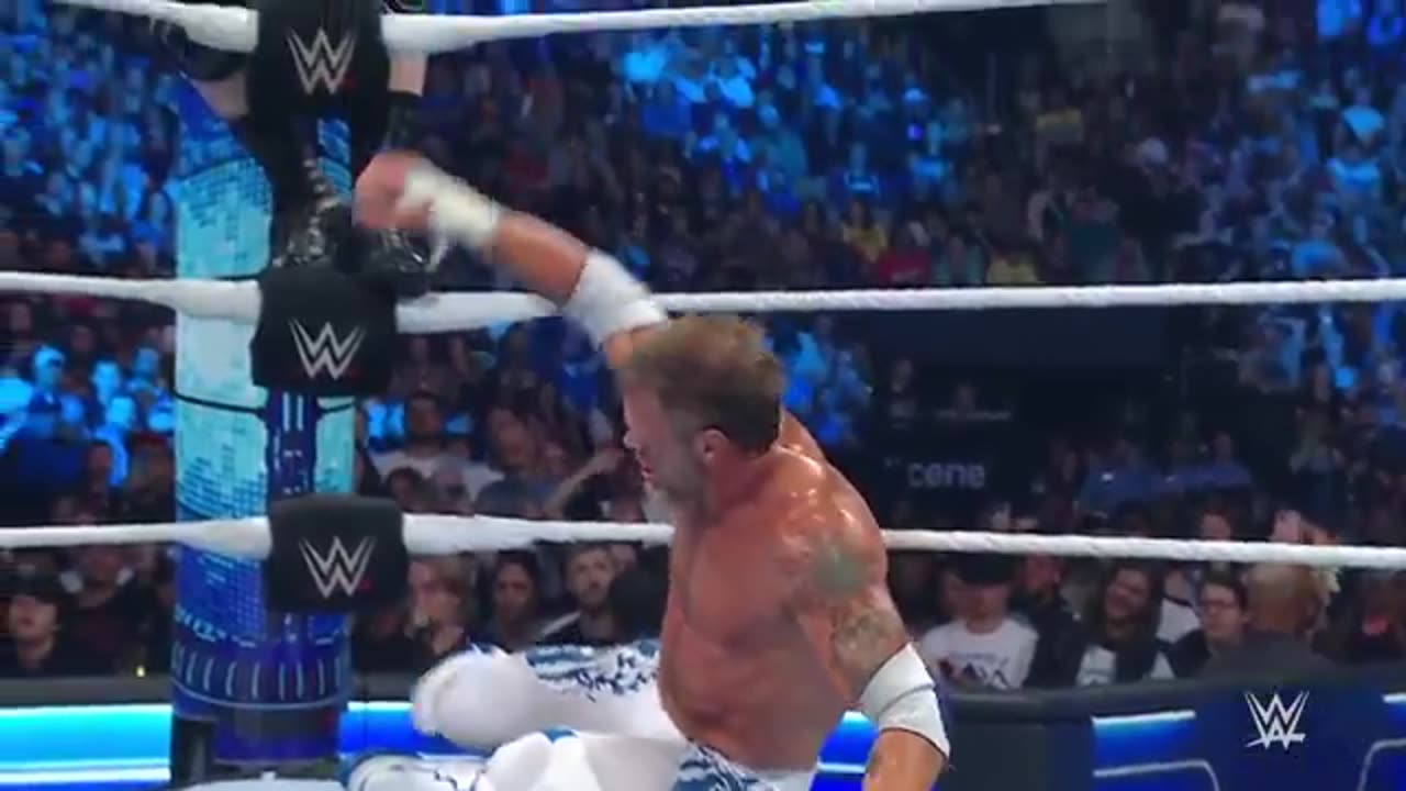 Edge vs Sheamus: smack down highlights