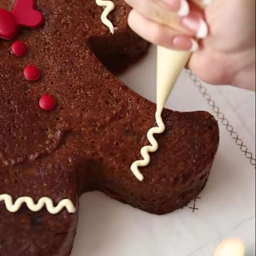 Gingerbread Fruit Cake ♥️