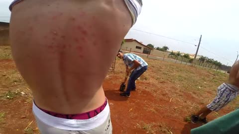 ESTILINGADA DE SAL GROSSO #desafios #riscototal #jackass