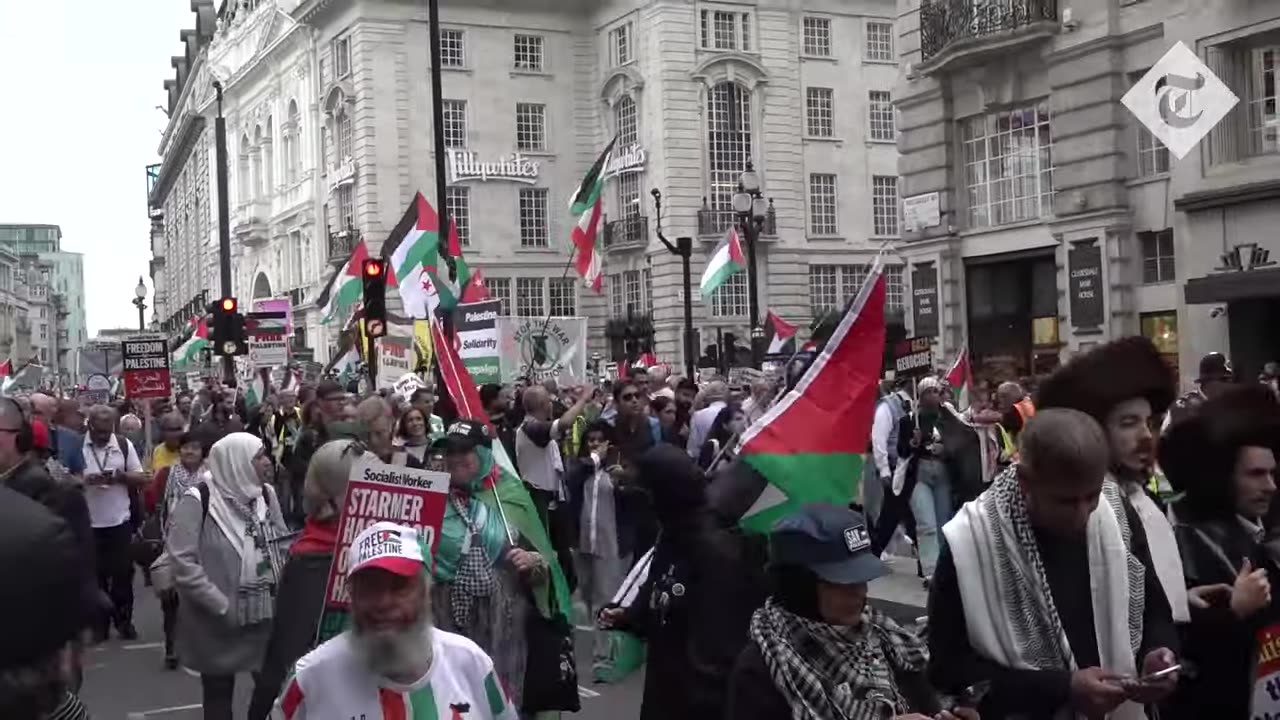 Eight arrests at pro-Palestinian march in London