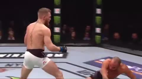 Conor’s crazy combo on Eddie Álvarez