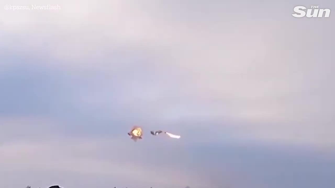 Ukrainian Air Force shoots Russian missile out the sky using Cheetah Anti-Aircraft system