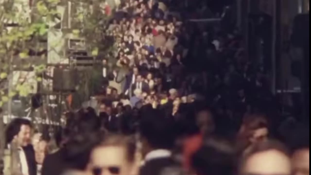 Nové tajomstvá Mesiac a UFO