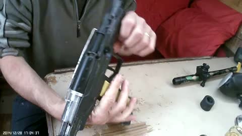 Stripping down Tippmann F12