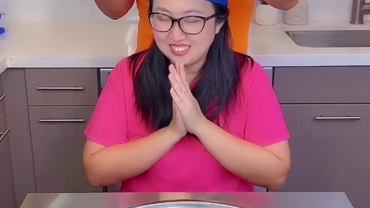 Ice cream challenge! 🍨 Emoji cake vs marshmallow