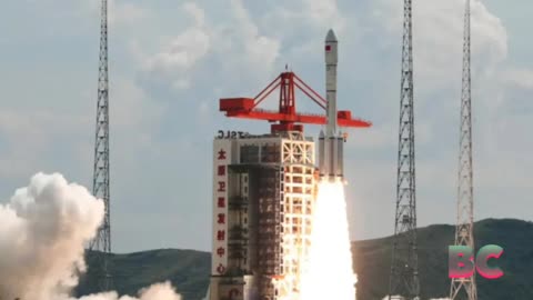 Chinese rocket stage breaks up into cloud of more than 700 pieces of space debris
