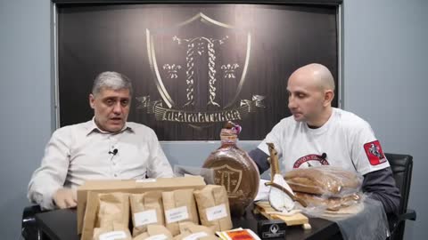 O ženskoj rutini i higijeni (Miroljub Petrović)